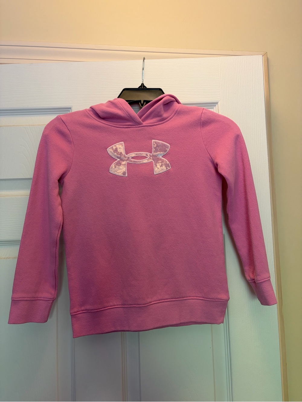 Under Armour Girls Pink Pullover Hoodie